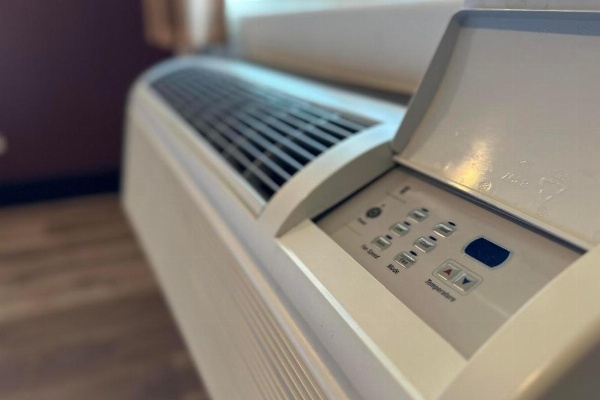 Hyland Inn near Legoland image 44